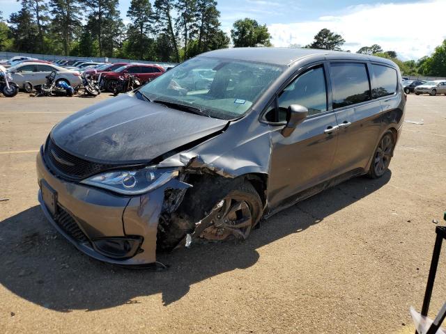 CHRYSLER PACIFICA T 2018 with VIN 2C4RC1FG8JR357927 - Photo from auction