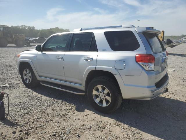 Photo 2 from auction – 2013 TOYOTA 4RUNNER SR with VIN JTEZU5JR3D5047453