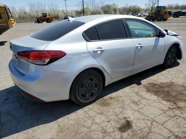 Photo 3 from auction – 2018 KIA FORTE LX with VIN 3KPFK4A79JE235495