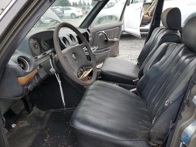 Photo 7 from auction – 1981 MERCEDES-BENZ 300 D with VIN WDBAB30A8BB250911