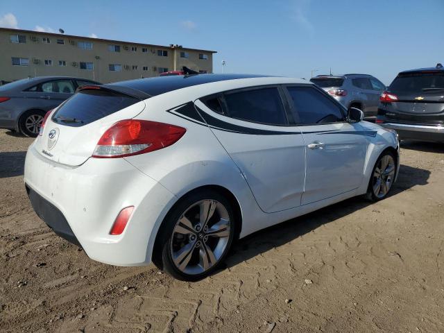 Photo 3 from auction – 2013 HYUNDAI VELOSTER with VIN KMHTC6ADXDU123629
