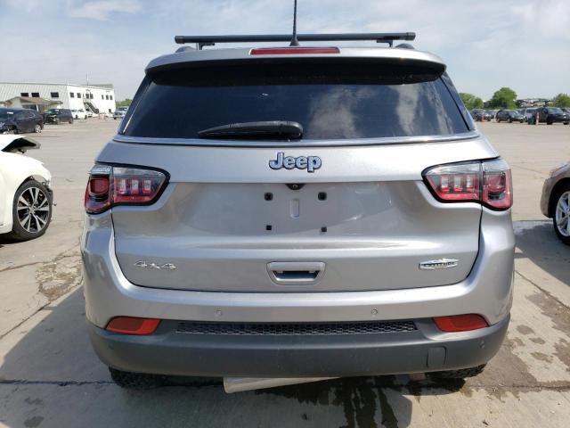 Photo 6 from auction – 2018 JEEP COMPASS with VIN 3C4NJDBB3JT303836