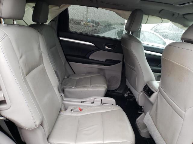 Photo 11 from auction – 2016 TOYOTA HIGHLANDER with VIN 5TDKKRFH7GS502872