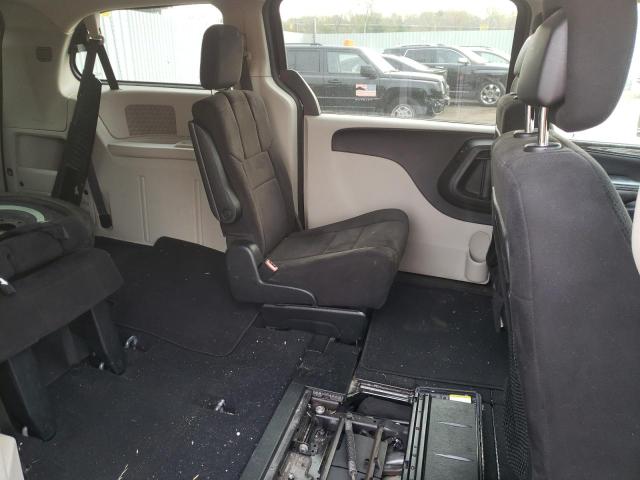 Photo 11 from auction – 2011 DODGE GRAND CARA with VIN 2D4RN3DG0BR742282