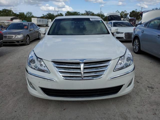 Photo 5 from auction – 2013 HYUNDAI GENESIS 3. with VIN KMHGC4DD2DU227873