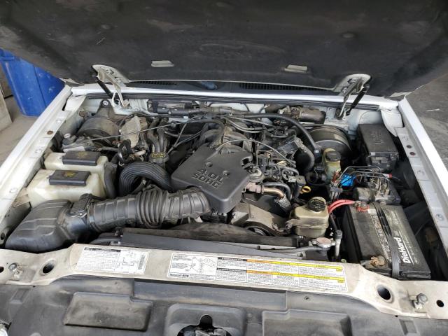 Photo 11 from auction – 2002 FORD EXPLORER S with VIN 1FMZU67E62UB66708