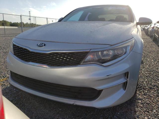 Photo 5 from auction – 2017 KIA OPTIMA LX with VIN 5XXGT4L33HG139780