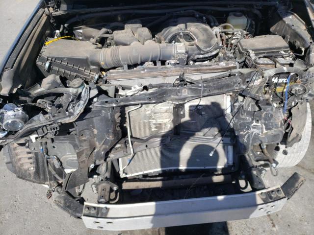 Photo 12 from auction – 2018 TOYOTA 4RUNNER SR with VIN JTEBU5JR6J5515754