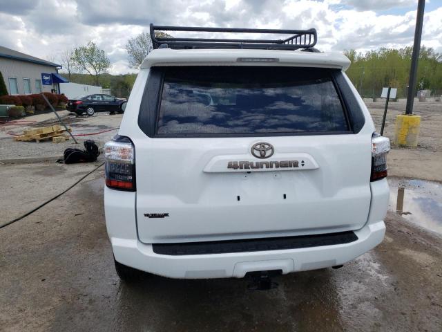 Photo 6 from auction – 2023 TOYOTA 4RUNNER SE with VIN JTEUU5JR2P6127285