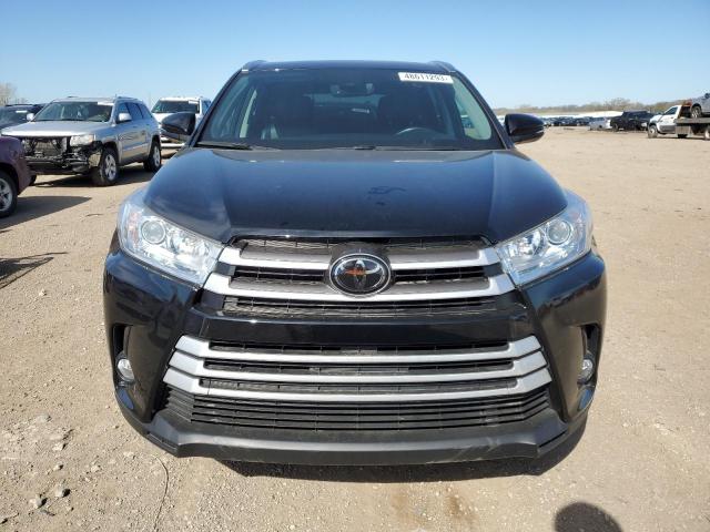 Photo 5 from auction – 2018 TOYOTA HIGHLANDER with VIN 5TDJZRFH5JS529678