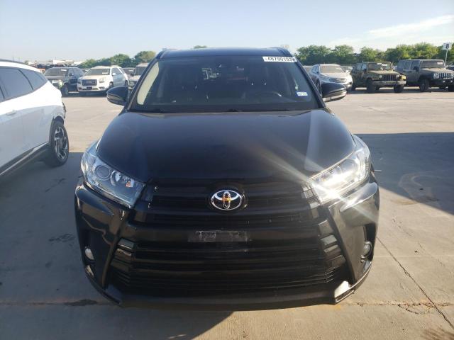 Photo 5 from auction – 2018 TOYOTA HIGHLANDER with VIN 5TDJZRFH0JS870714