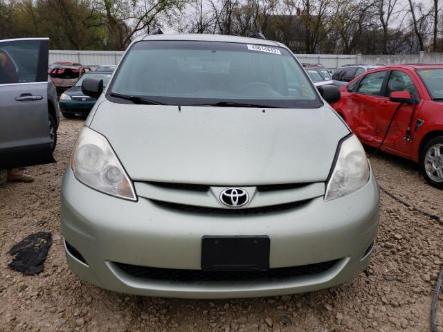 Photo 5 from auction – 2010 TOYOTA SIENNA CE with VIN 5TDKK4CC1AS325643