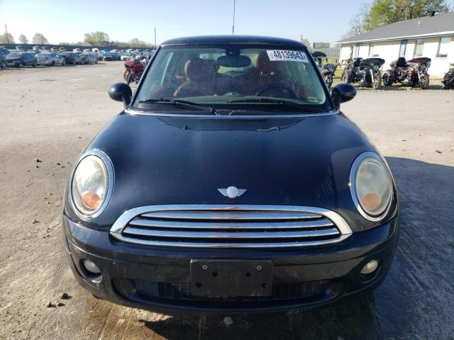 Photo 5 from auction – 2007 MINI COOPER with VIN WMWMF33537TL78425
