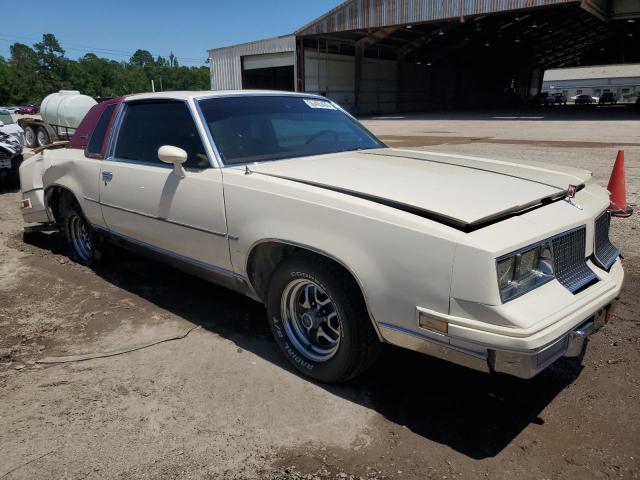 Photo 4 from auction – 1983 OLDSMOBILE CUTLASS SU with VIN 1G3AM47Y7DM531013