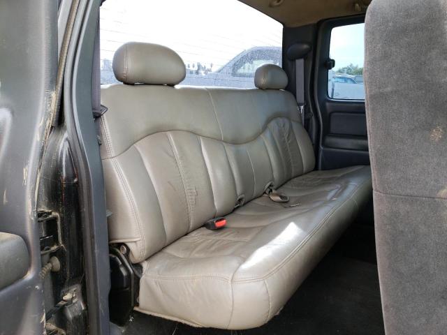 Photo 10 from auction – 2000 CHEVROLET SILVER1500 with VIN 2GCEC19V5Y1285702