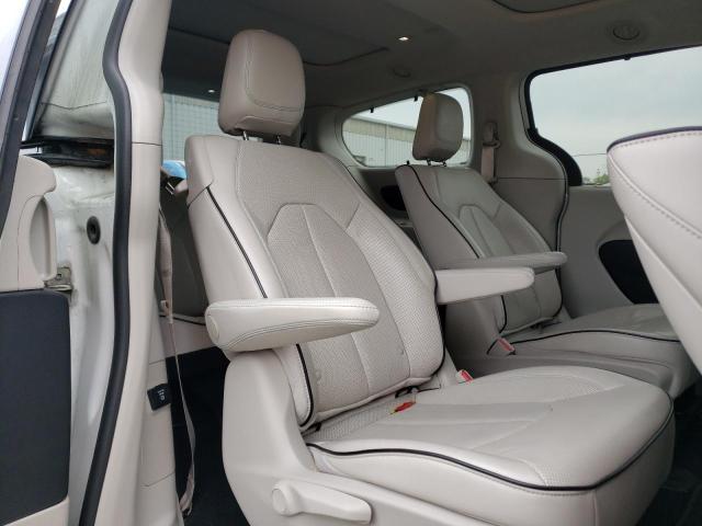 Photo 11 from auction – 2017 CHRYSLER PACIFICA E with VIN 2C4RC1N72HR764489