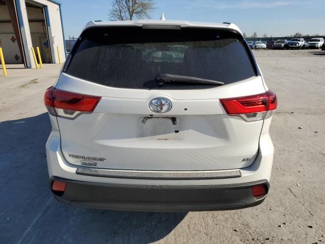 Photo 6 from auction – 2017 TOYOTA HIGHLANDER with VIN 5TDKZRFH1HS521897