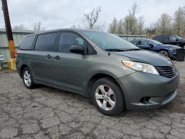 Photo 4 from auction – 2011 TOYOTA SEINNA with VIN 5TDKA3DC9BS002857