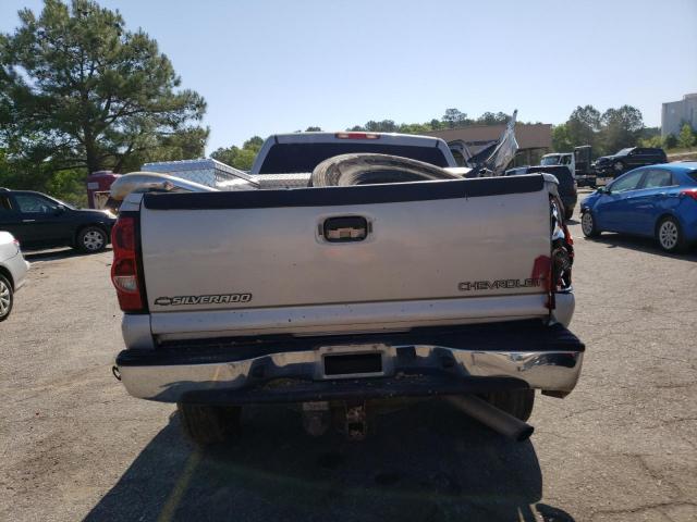 Photo 6 from auction – 2004 CHEVROLET SILVERADO with VIN 1GCHK232X4F237801