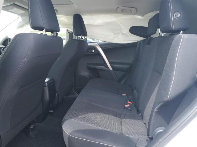 Photo 11 from auction – 2017 TOYOTA RAV4 XLE with VIN JTMRFREV1HD202851