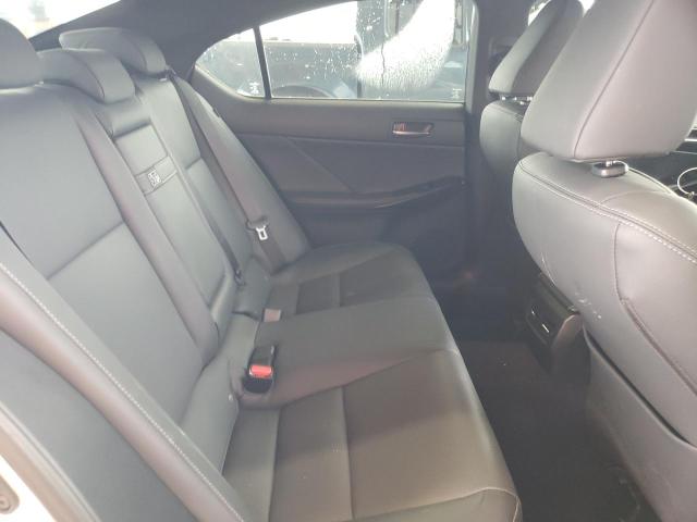Photo 10 from auction – 2022 LEXUS IS 300 with VIN JTHAA1D29N5121962