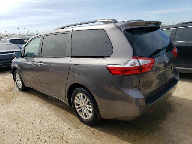 Photo 2 from auction – 2017 TOYOTA SIENNA XLE with VIN 5TDYZ3DC5HS815513