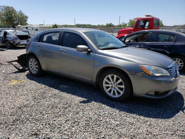 Photo 4 from auction – 2013 CHRYSLER 200 TOURIN with VIN 1C3CCBBB2DN551039