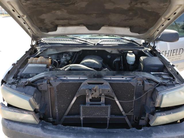 Photo 11 from auction – 2005 CHEVROLET SILVERADO with VIN 1GBHC24U65E313930