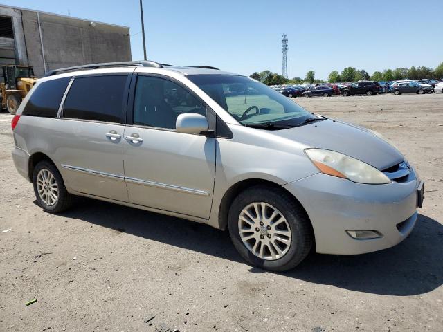 Photo 4 from auction – 2010 TOYOTA SIENNA XLE with VIN 5TDDK4CC2AS028602