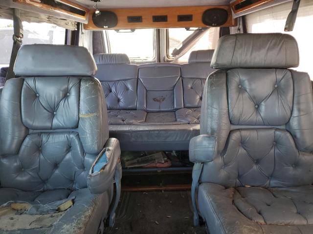 Photo 10 from auction – 1994 CHEVROLET G20 with VIN 1GBEG25K1RF180109