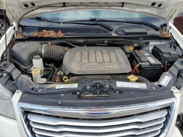 Photo 12 from auction – 2011 CHRYSLER TOWN & COU with VIN 2A4RR8DG9BR677568