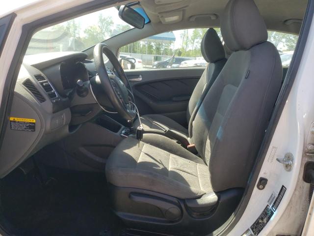 Photo 7 from auction – 2017 KIA FORTE LX with VIN 3KPFK4A72HE038047
