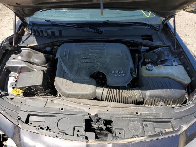 Photo 11 from auction – 2015 CHRYSLER 300 LIMITE with VIN 2C3CCAAG5FH842234
