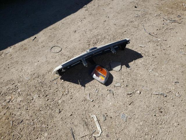 Photo 13 from auction – 2002 TOYOTA 4RUNNER LI with VIN JT3GN87R029000568