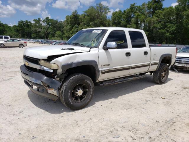 CHEVROLET SILVERADO 2002 with VIN 1GCHC23G12F126012 - Photo from auction