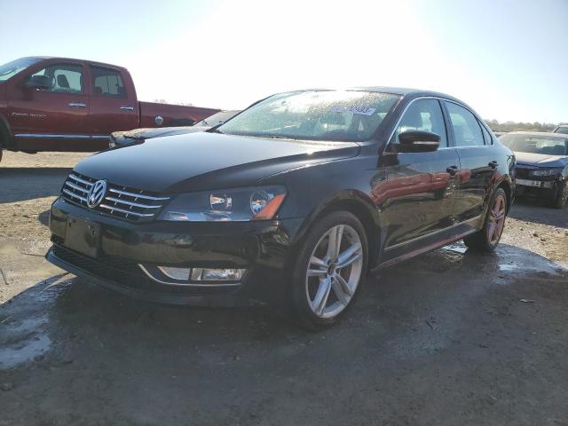 VOLKSWAGEN PASSAT SE 2013 with VIN 1VWBN7A3XDC045895 - Photo from auction