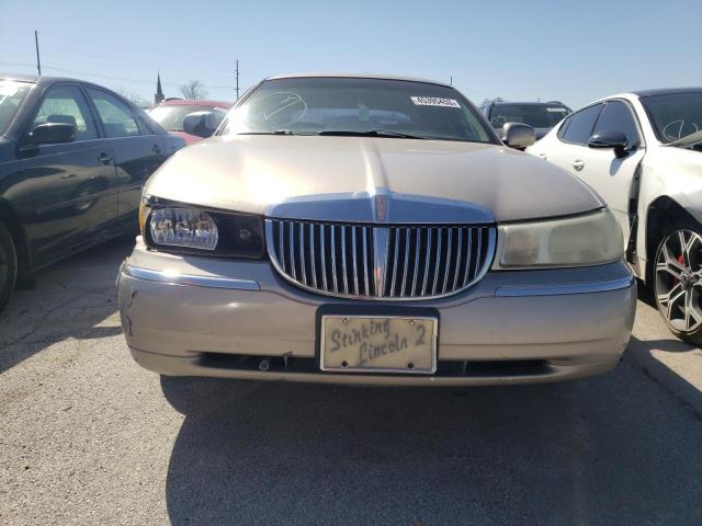 Photo 5 from auction – 2001 LINCOLN TOWN CAR E with VIN 1LNHM81WX1Y710773
