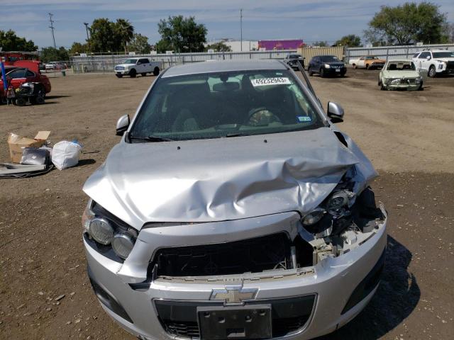 Photo 5 from auction – 2014 CHEVROLET SONIC LT with VIN 1G1JC6SH4E4204973