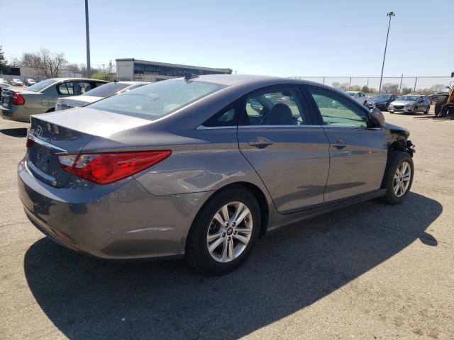 Photo 3 from auction – 2012 HYUNDAI SONATA GLS with VIN 5NPEB4AC5CH334922
