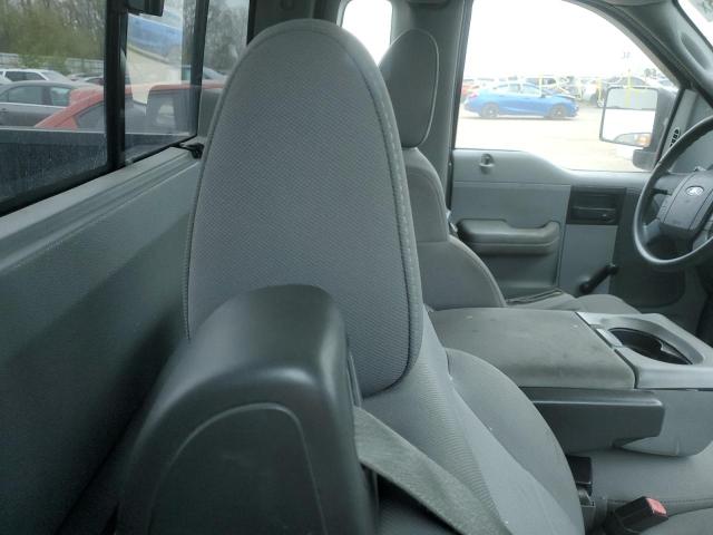 Photo 10 from auction – 2005 FORD F150 with VIN 1FTRF12W75NA79304