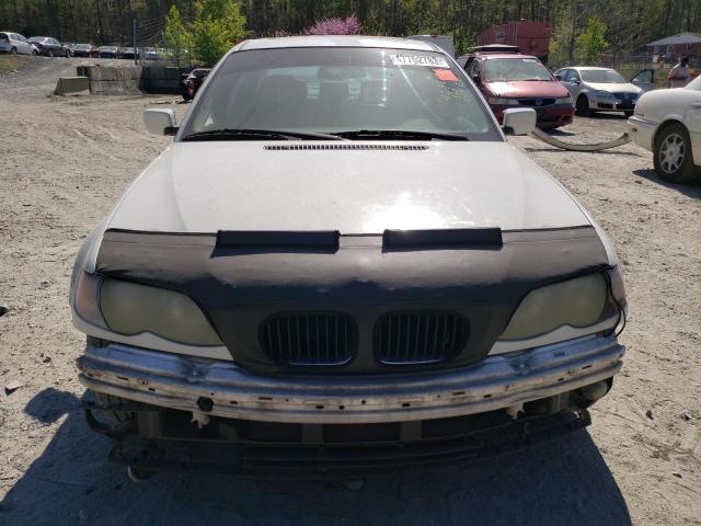 Photo 5 from auction – 2004 BMW 325 I with VIN WBAEV33454KR26103