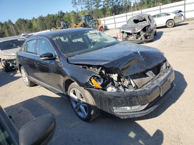 Photo 4 from auction – 2014 VOLKSWAGEN PASSAT SEL with VIN 1VWCM7A34EC017986