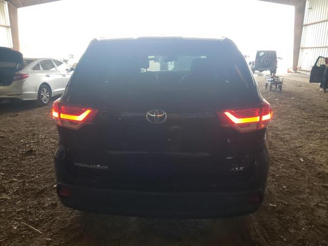 Photo 6 from auction – 2017 TOYOTA HIGHLANDER with VIN 5TDKZRFHXHS213773