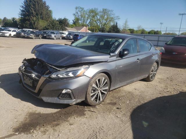 NISSAN ALTIMA SR 2019 with VIN 1N4BL4CVXKC199032 - Photo from auction