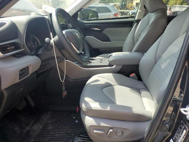 Photo 7 from auction – 2023 TOYOTA HIGHLANDER with VIN 5TDKDRAH9PS013701
