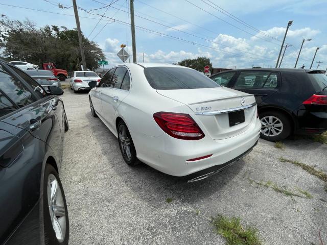 Photo 3 from auction – 2017 MERCEDES-BENZ E 300 with VIN WDDZF4JB3HA261454