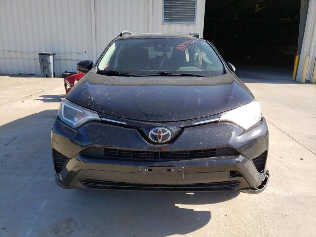 Photo 5 from auction – 2017 TOYOTA RAV4 LE with VIN 2T3BFREV1HW569754