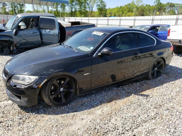 BMW 328 I 2012 مع رقم تعريف المركبة WBAKE3C5XCE770021 - صورة من المزاد