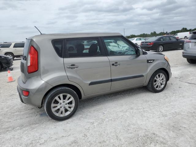 Photo 3 from auction – 2013 KIA SOUL with VIN KNDJT2A57D7630919