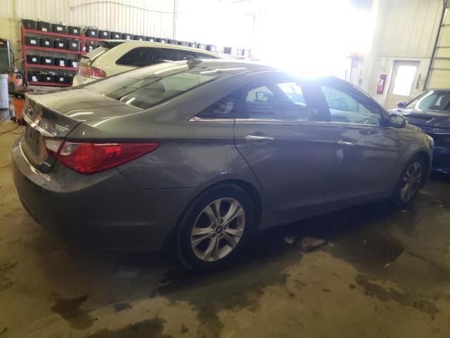 Photo 3 from auction – 2013 HYUNDAI SONATA SE with VIN 5NPEC4AC0DH731257